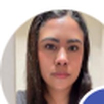 Itzel, alumna